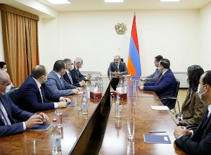 Առաջնահերթություն է տարածաշրջանի կոմունիկացիոն ուղիների բացման օրակարգը․ վարչապետը ներկայացրել է ԲՏԱ նախարարին