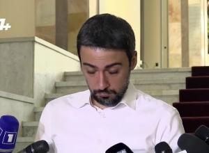 Брифинг Арама Вардеваняна: ПРЯМОЙ ЭФИР