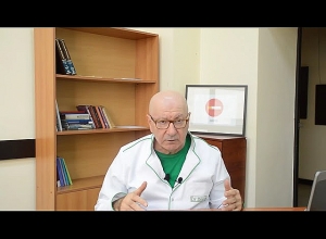 Нужно ли пройти обследование перед вакцинацией? Отвечает Давид Петросян