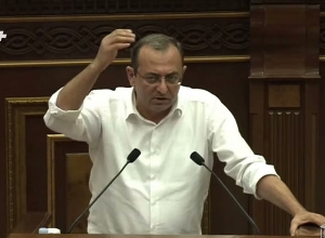 Арцвик Минасян о решении подвергнуть приводу Армена Геворгяна в суд