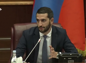 Արծվիկ Մինասյանն առնվազն դեմ չէր Սերժ Սարգսյանին կառավարական ամառանոց նվիրելու առաջարկին․ Ռուբինյան