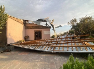 Вчера была повреждена крыша историко-культурного музея-заповедника «Звартноц»