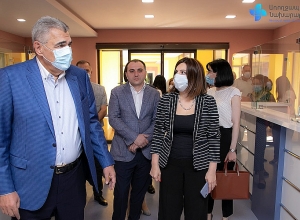 Առողջապահության նախարարն այցելել է «Էրեբունի» ԲԿ