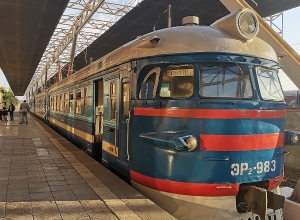 Գնացքներ մուտքը՝ միայն դիմակներով․ սահմանափակումները խստացվում են