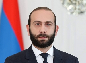 Արարատ Միրզոյանը շնորհավորանքներ է ստացել Ստանիսլավ Զասի, Մարիա Բուրիչի ու այլոց կողմից