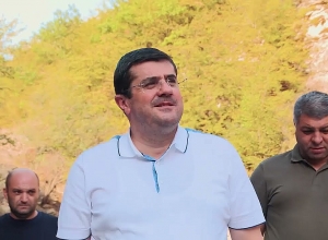 Վերականգնում ու շենացնում ենք՝ ավելի ամուր կառչելով մեր հողին․ Արցախի նախագահ