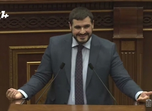 Լավ էլի-ով չի․ տիկին Կյուրեղյան, Դուք պատասխան տալո՞ւ եք․ Արման Եղոյան