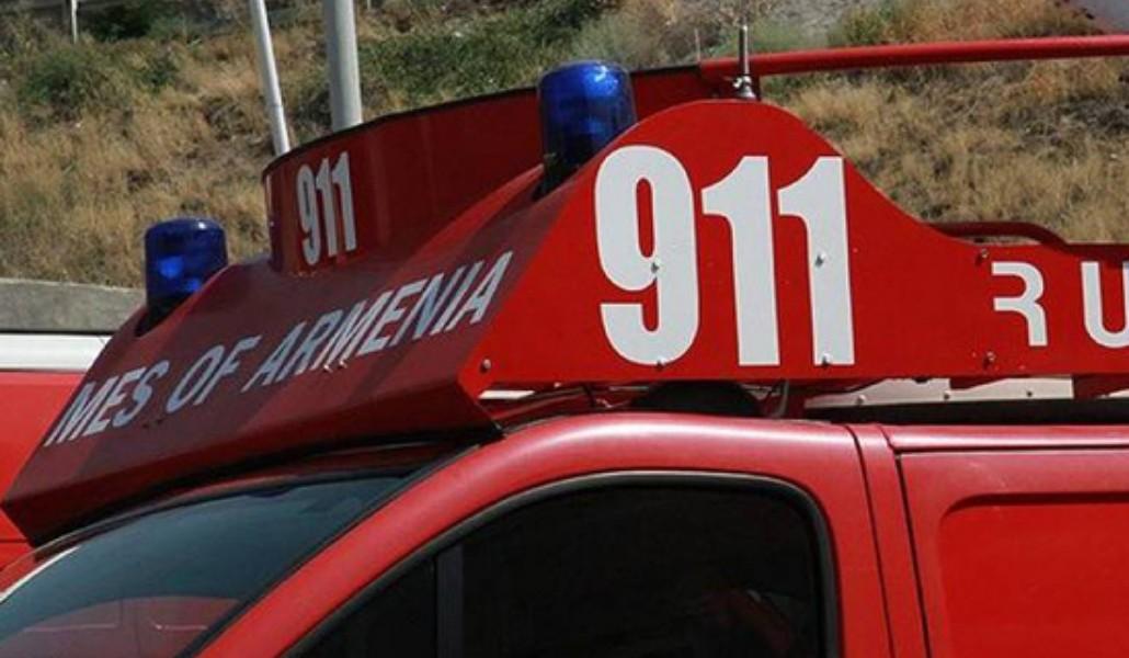 911