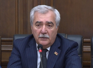 Если ещё раз Казиняна выдвинут на пост вице-председателя, и он не будет избран, мы будем вынуждены… Кочарян