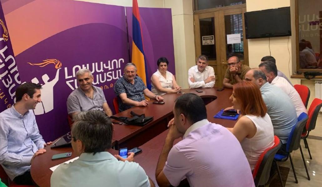 295e6896-03b7-4cef-868e-8573c9ac9220