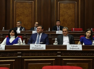 «Հայաստան»և «Պատիվ ունեմ» խմբակցությունների պատգամավորների նախաձեռնությամբ կգումարվի ԱԺ արտահերթ նիստ