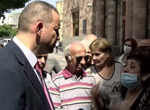 Приходят трогают, достают ключи, уносят: жительница Кашатага