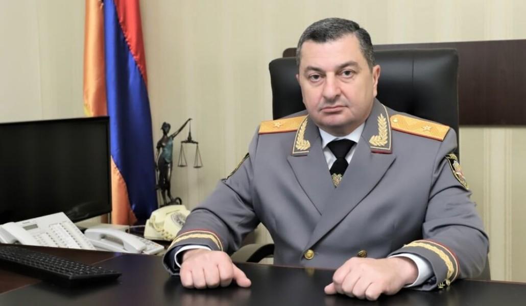 ուն
