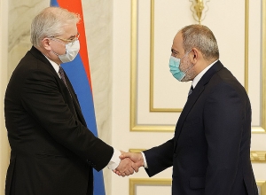 Премьер-министр принял российского сопредседателя МГ ОБСЕ Игоря Ховаева