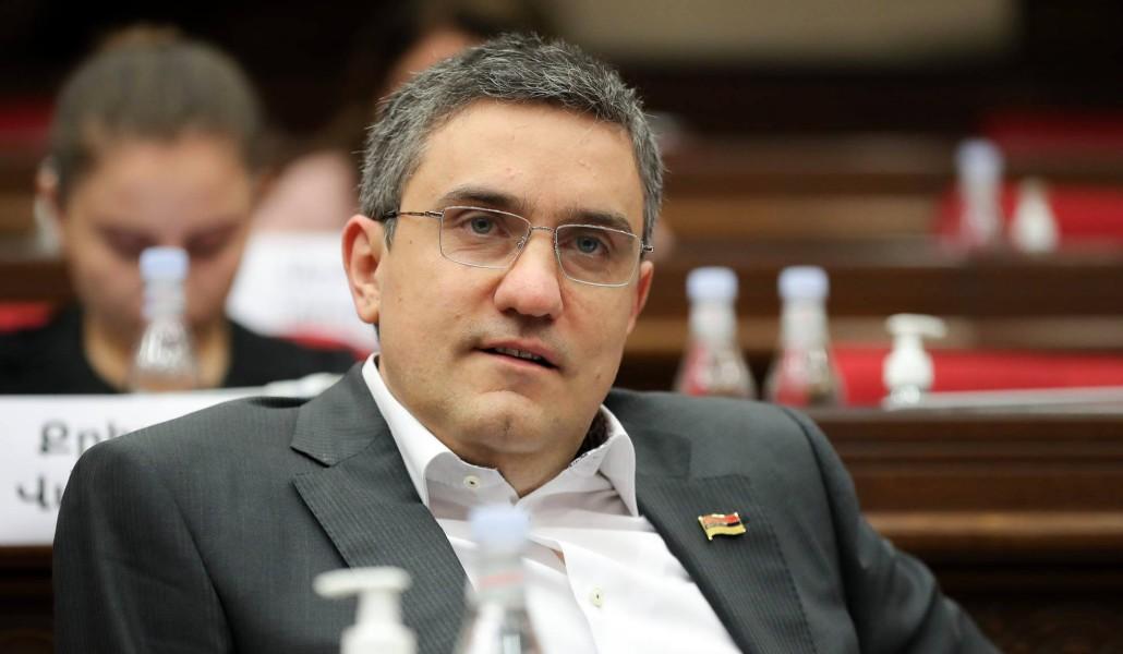 Արթուր Ղազինյան