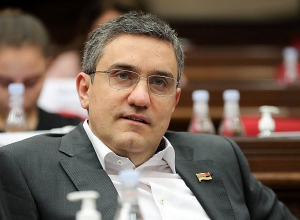 Госпожа Погосян, вы разочаруете оппозицию, они могут воодушевиться и отказаться от уличной борьбы