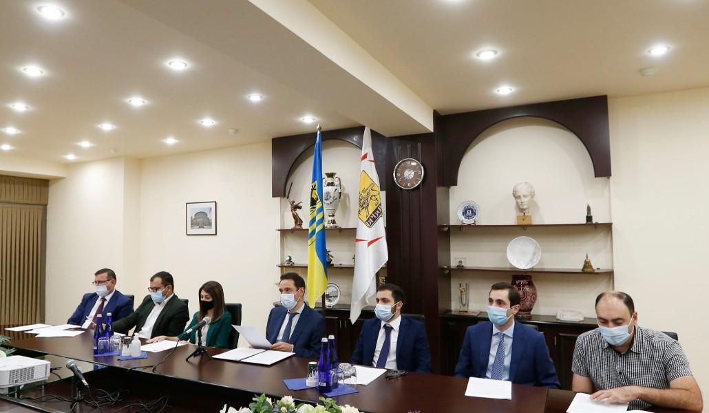 241807784_4243784429003988_9033871792592446749_n