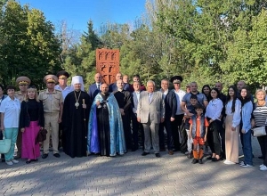 В украинском городе Мариуполь освящён армянский хачкар