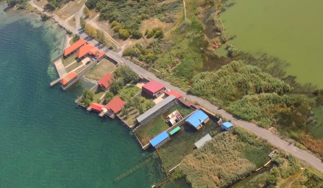 սևանի ափամերձ շինություններ