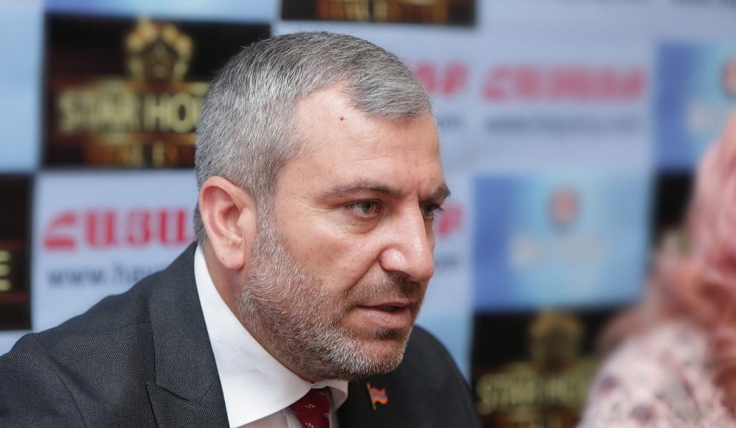 նորայր նորիկյան (1)