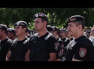 Мероприятия в Эчмиадзине, посвящённые дню рождения героя 44-дневной войны Армена Варданяна