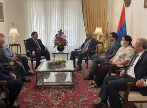 Իրան-Հայաստան առևտրի պալատի խորհրդի նախագահն այցելել է ՀՀ դեսպանություն