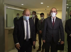 Арарат Мирзоян встретился с главой МИД Франции Жан-Ив Ле Дрианом