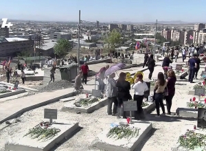 Պետական պաշտոնյաներն այցելում են «Եռաբլուր» պանթեոն․ ՈՒՂԻՂ