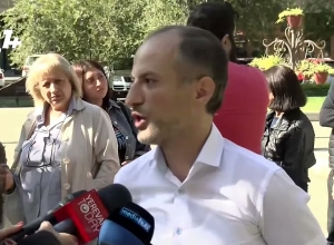 Ինչո՞ւ նա՝ ոչ, ես՝ այո․ միշտ ընդդիմանալու ենք պարտադիր պատվաստման պահանջին․ ակցիայի մասնակից
