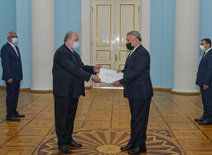 Новоназначенный посол Перу в Армении вручил верительные грамоты президенту Армену Саркисяну