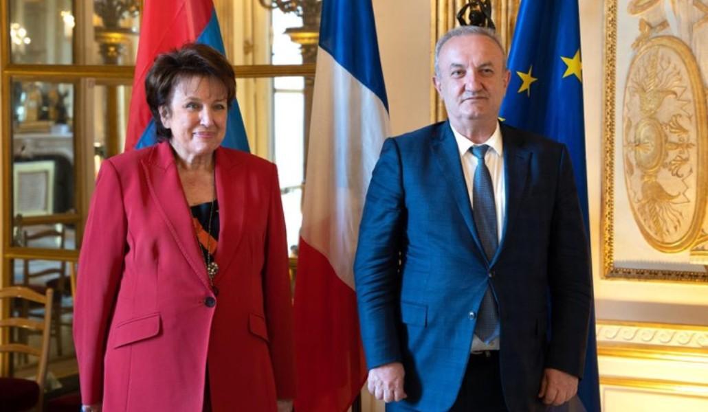 _Դումանյան Ռոզելի-2