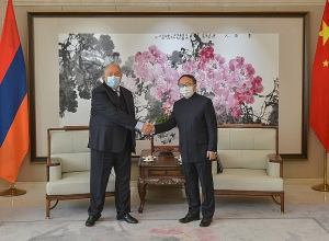 Նախագահ Արմեն Սարգսյանն այցելել է Հայաստանում Չինաստանի դեսպանություն