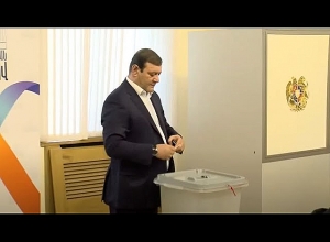 ԱԺ պատգամավորներն ընտրում են ՀԾԿՀ անդամ