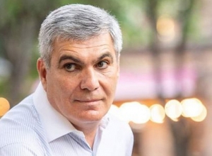 Խոմենեիի ներկայացուցչությունը Բաքվում փակելը գոտկատեղից ներքև հարված է Իրանին․  Արամ Սարգսյան