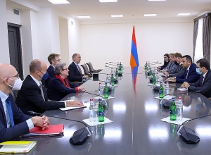 ԱԳ նախարարի տեղակալն ընդունել է Լոուրենս Մերեդիթի գլխավորած պատվիրակությանը