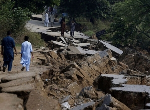 Առնվազն 20 մարդ է զոհվել Պակիստանում տեղի ունեցած երկրաշարժից