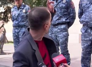 ՈՒՂԻՂ. Բողոքի ակցիա առողջապահության նախարարության դիմաց