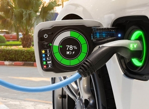 Նախատեսում է պետական կառույցների ծառայողական մեքենաները փոխարինել էլեկտրականներով