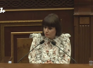 Кто вам платит? Вы пытаетесь продвигать через свои СМИ материалы азербайджанской пропагандистской машины