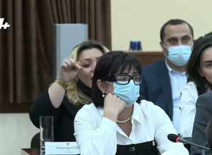 Вы свалились сюда с неба: Ани Харатян