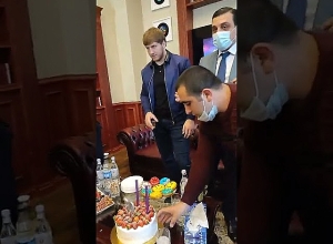 Сюрприз Артуру Алексаняну от раненых военнослужащих