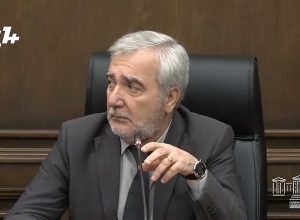 Мы задерживаемся, но подождём Казиняна ещё 1 неделю, чтобы потом оппозиция нас не обвиняла: Кочарян