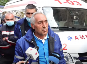 Շտապօգնության վարորդները բողոքի ակցիա են իրականացնում․ Ուղիղ