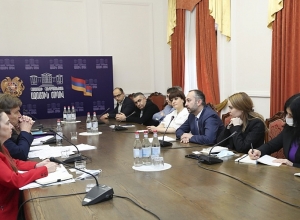 ԵԽԽՎ-ում ՀՀ ԱԺ պատվիրակության անդամները հանդիպել են Վեհաժողովում մոնիտորինգի հանձնաժողովի համազեկուցողների հետ