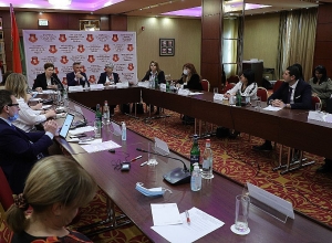 ԵԱՏՄ նոտարական պալատների ներկայացուցիչները Երեւանում քննարկել են իրենց երկրների փորձն ու նախանշել անելիքները