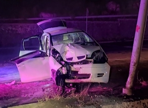 Մեքենան բախվել է լուսացույցին․ 3 վիրավորներից մեկի վիճակը ծայրահեղ ծանր է