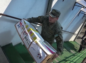 Российские миротворцы раздали арцахцам более 300 тонн гуманитарной помощи