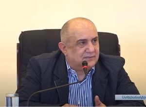 Արցախի ԱԺ-ում պարզաբանումներ է ներկայացրել Սամվել Բաբայանը