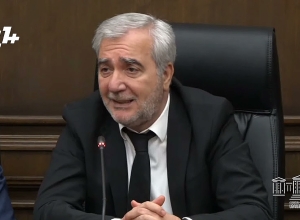 На границе на данный момент спокойно, но внутренняя напряженность может привести к потерям в ВС: Кочарян