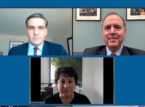 Арман Татоян представил конгрессмену США Адаму Шиффу проблему пленных